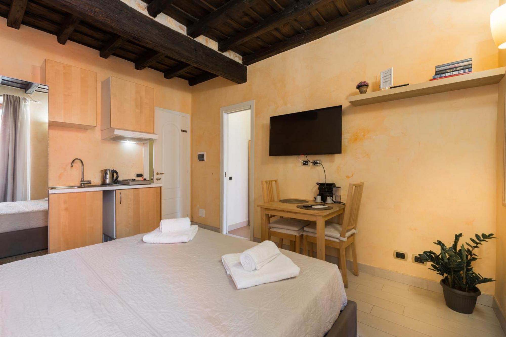 Trinita Dei Monti Hotel Rome Exterior photo